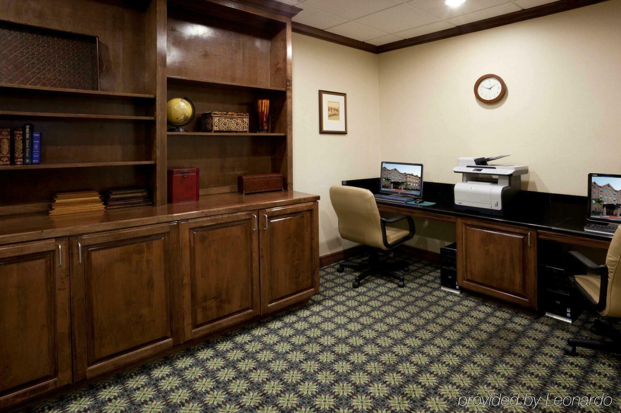 Staybridge Suites Corpus Christi By Ihg Удобства фото